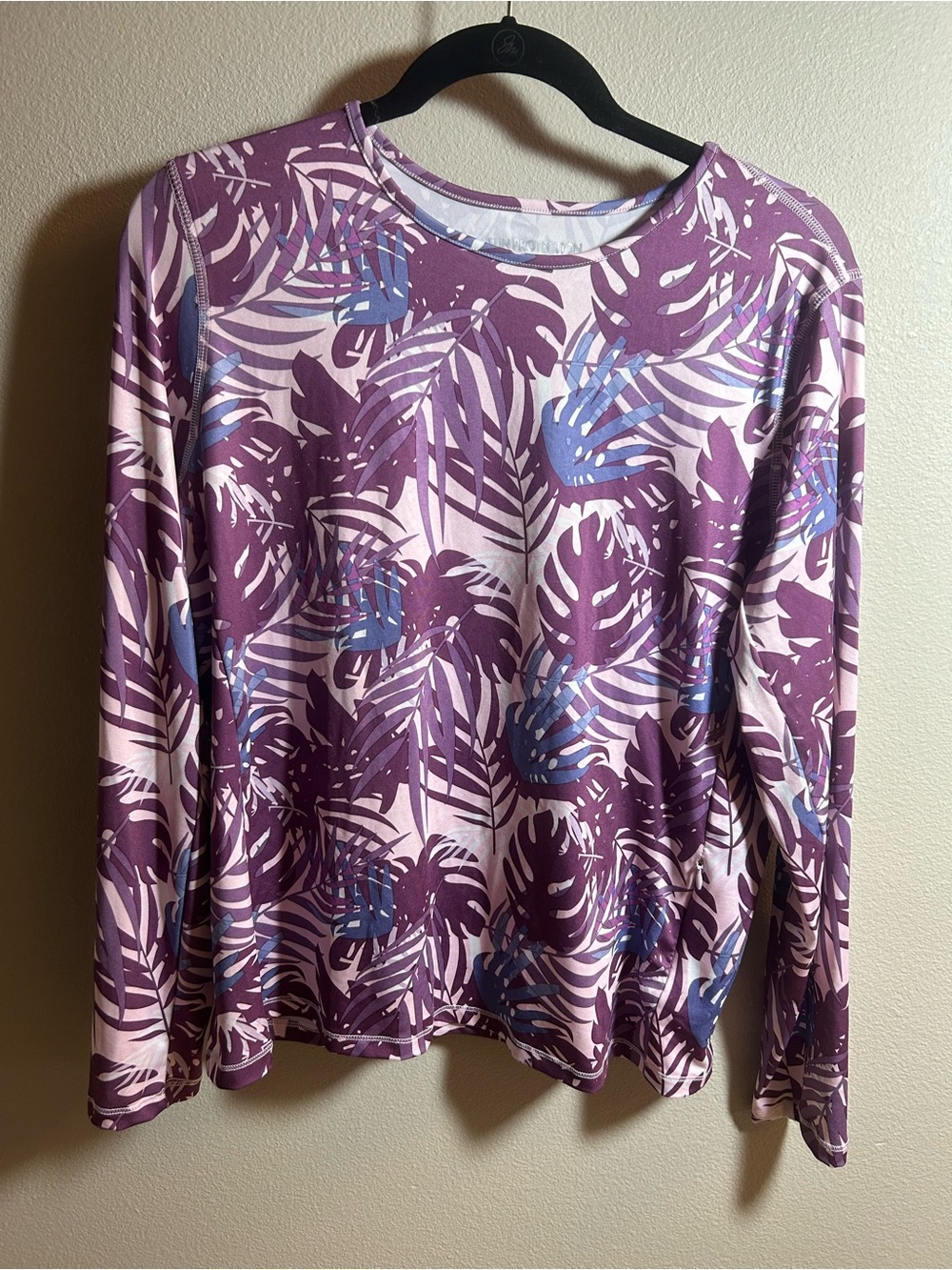 32 Degrees long sleeve sun shirt protector